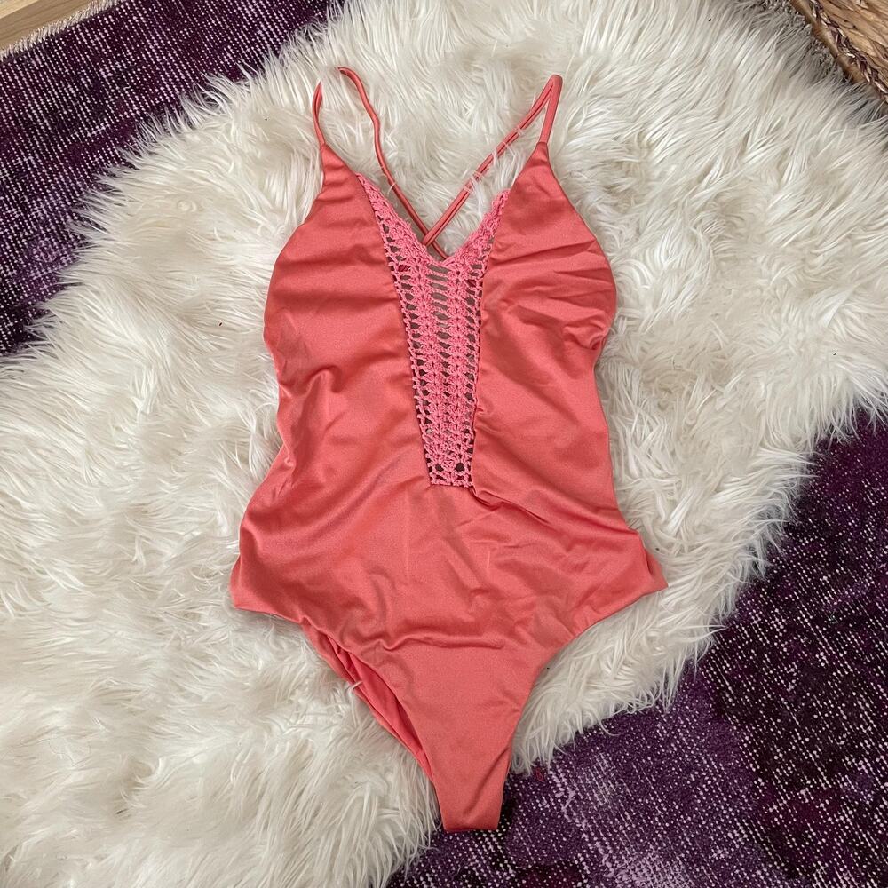 Y2K pink billabong one piece swimsuit crochet boho beach fairy | size L
